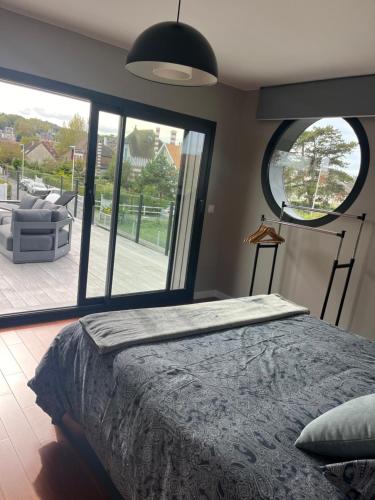 Maison avec terrasse in Villers-sur-Mer