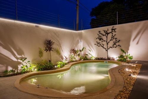 泳池, Amarelo Casa em Bonito in 雅爾丁福莫蘇