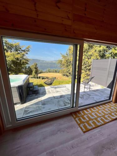 The Pod at Loch Ness Heights at Athbhinn, IV26TU in Дорес