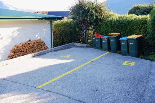 Walk to Town center with Views