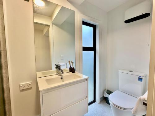 Brand New Cozy Room in Fernhill - main image