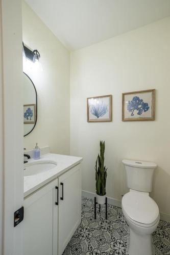 Okoboji Lakeside Retreat in Arnolds Park