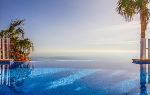Nice apartment in Cumbre del Sol w/ Outdoor swimming pool Outdoor swimming pool and 2 Bedrooms - image 6