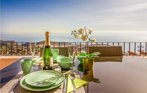 Nice apartment in Cumbre del Sol w/ Outdoor swimming pool Outdoor swimming pool and 2 Bedrooms - image 4