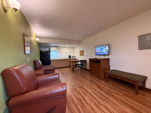 Relax Inn & Suites in Mattoon, USA