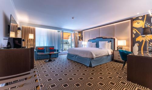 room detail thumbnail 0