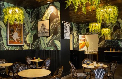 The Admiral Hotel Mobile, Curio Collection by Hilton