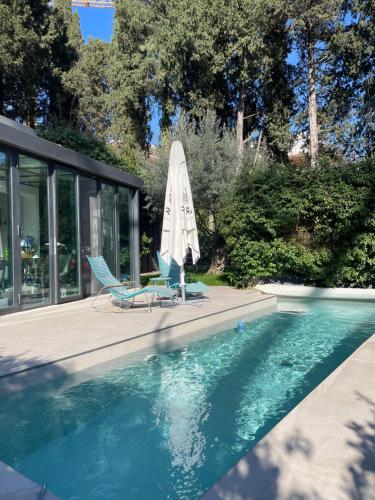  Modern Luxury Pool House, Ferienwohnung in Rom