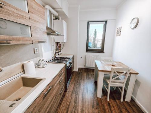 Luminia Apartment With Garden, Self Check In - Cluj-Napoca