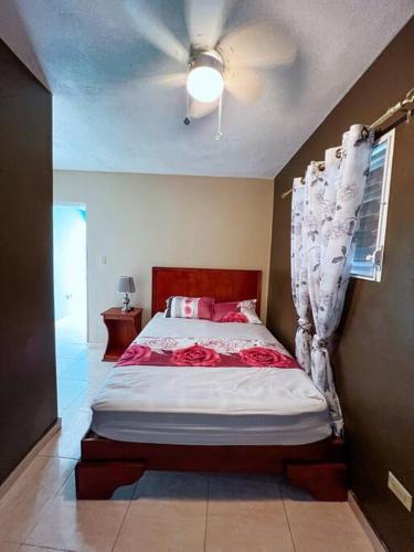 Hébergement Confortable avec Jardin Restaurant et Services 24h24 (Hebergement Confortable avec Jardin Restaurant et Services 24h24) in Mirebalais