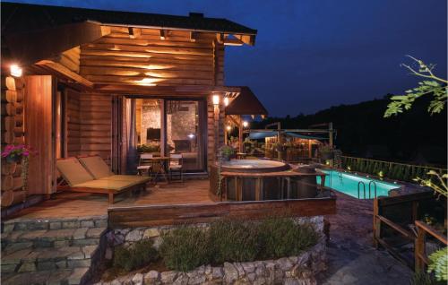 مسبح, Nice Home In Gornji Zvecaj With Sauna in Gornji Zvečaj