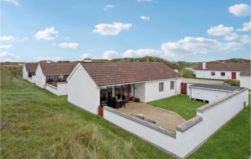  Holiday Home Rødhus Klitvej With Shower in Rødhus