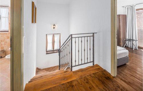 Viesnīcas āriene, Beautiful Home In Cabrunici With Wifi in Jursiči