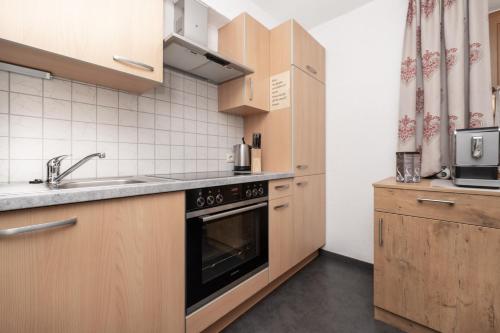 Kitchen, Appart Klotz Alpengluck in Armelen