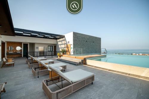Modern 2 BR Condo - Rooftop Pool - Gym - Downtown in Puerto Vallarta, Mexico