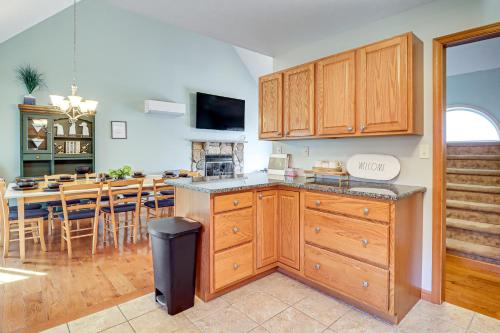 Blakeslee Home with Game Room - 5 Mi to Skiing! Blakeslee Home with Game Room - 5 Mi to Skiing!