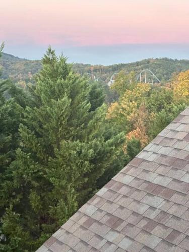 Smoky Bear Suite-Near Dollywood , Golf Course & Family Fun!