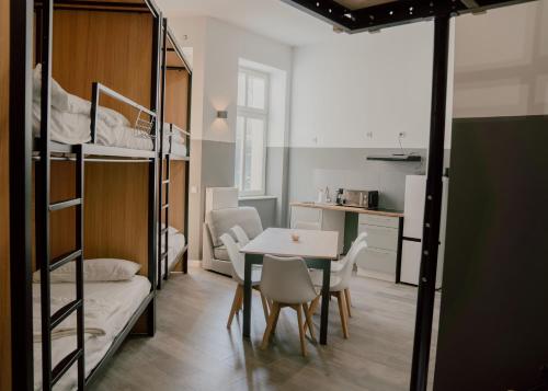 12 Monkeys Apartments, Berlin (photo 7)