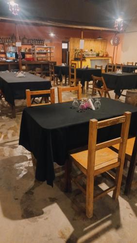 레스토랑, El Caucillar in 아이루니아