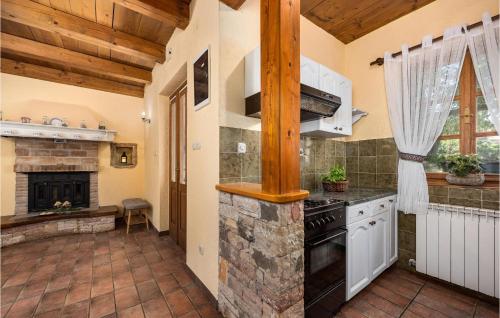 virtuve, Gorgeous Home In Pazin in Zabrežani