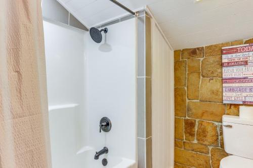 Bunkhouse-Style Studio in Elkins Near ATV Trails! thumb 2