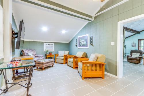 Bunkhouse-Style Studio in Elkins Near ATV Trails! in Elkins, USA