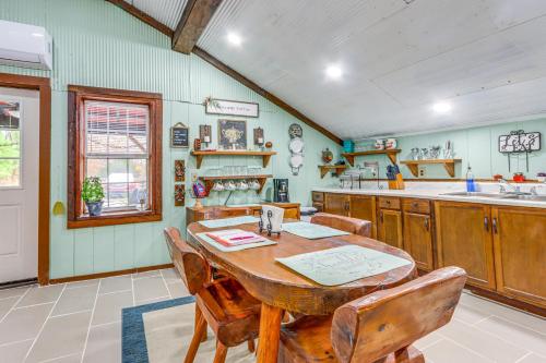 Bunkhouse-Style Studio in Elkins Near ATV Trails! in Hazel Valley (AK)