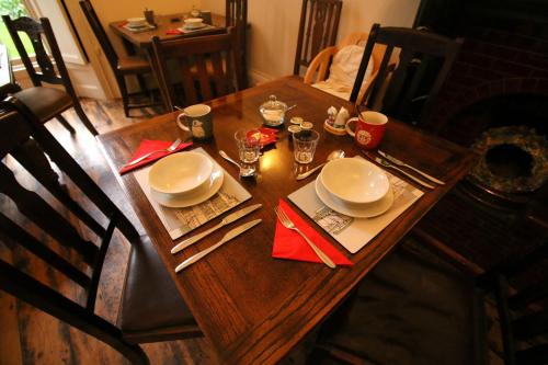 Laston House - image 14