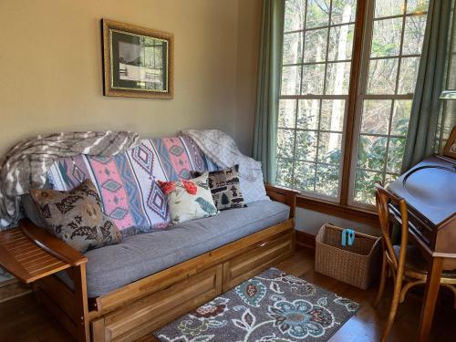 Blueberry Ridge by Leatherwood Mountains Resort in Ferguson, USA