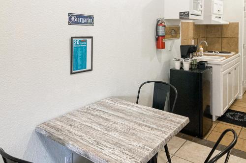 Wasser Lodge #206 - Wurst Dr. in New Braunfels, USA