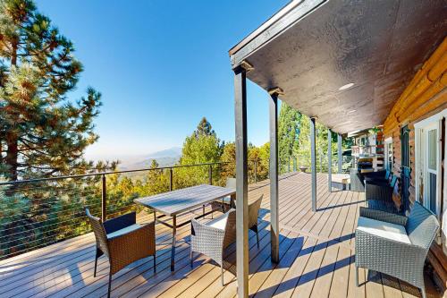 The Willow Springs Chalet in Running Springs, Vereinigte Staaten von Amerika