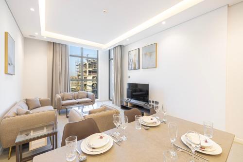Daniels Charming 1BR At Jumeirah Garden City, Dubai (foto 2)
