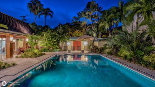 The Polynesian House byLast Key Realty The Polynesian House byLast Key Realty