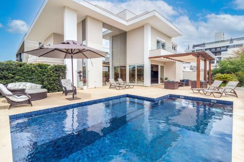 Casa de luxo Amoreville Jurerê