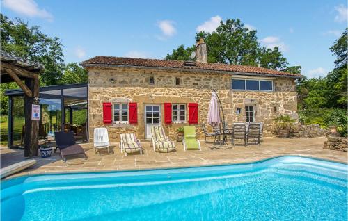 Cozy Home In Augignac - Saint-Martin-le-Pin