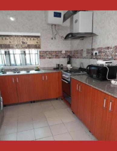 кухня, Satesquire Homes in Ijoko