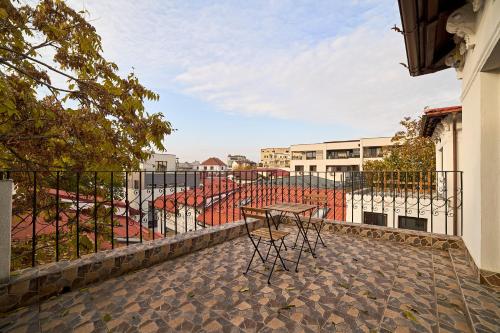 Dona Premier Suites 3