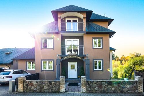 Peetrimõisa Villa Hotell