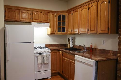 Family Friendly 4BR 2BA in Prime NYC Location, New York (fotografie 9)