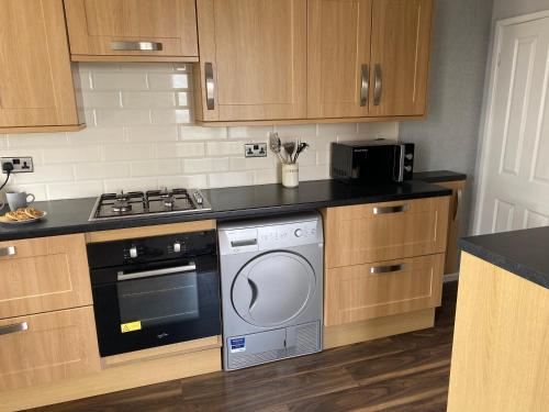 Konyha, Mountain View in Thornton