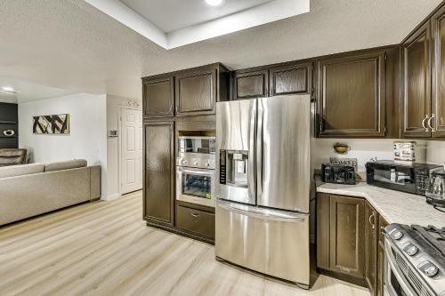 Covered Patio with Grill Home in Rancho Cucamonga! in Rancho Cucamonga, USA