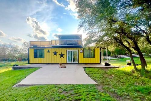 40Container withOutdoorBedroom 35miles NW of DwnTwn ATX in Leander, Vereinigte Staaten von Amerika