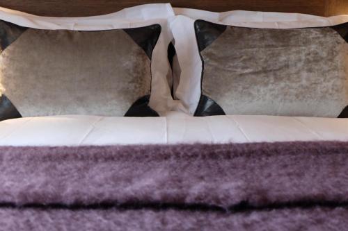 Cadogan Square - 2 bed - image 3