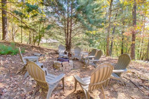 Coosawattee River Resort Home Mins from Blue Ridge - main image