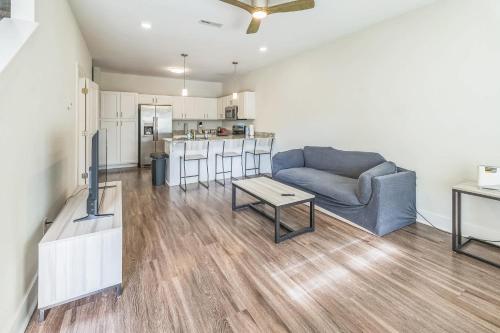 Modern Townhome near Clemson Campus in Clemson, USA