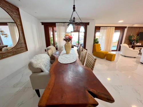 Létesítmények, Casa de Novela com Piscina e Area Gourmet in Centro