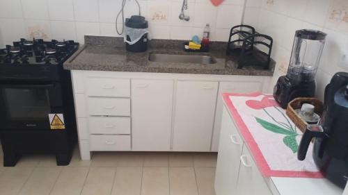 Facilities, otimo Apartamento Pitangueiras Guaruja bem localizado, 2qts wi-fi near Restaurante Fogao Caipira