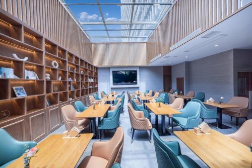 Food and beverages, Atour X Hotel Beijing Dacheng Road PLA 301 Hospital in ABP/Fengtai Sports Center/Nangong