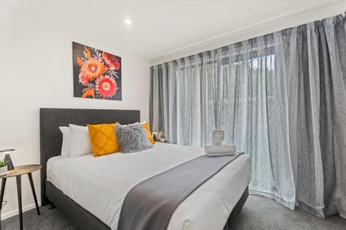 Coronet Escape | Near Shotover & Ski Fields - image 11