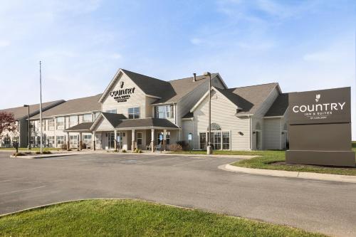 Country Inn & Suites by Radisson, Fort Dodge, IA